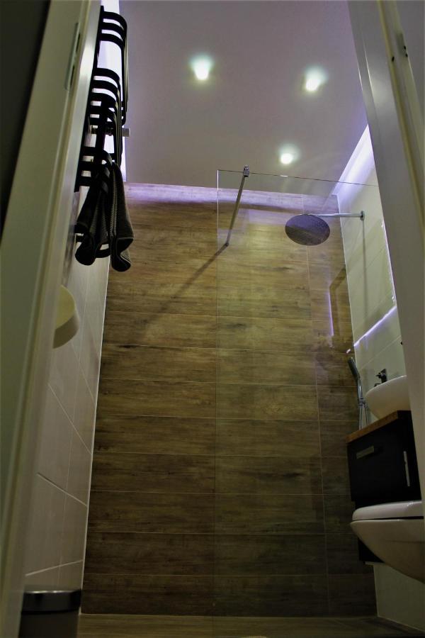 Apartament Przy Arsenale Wrocław Extérieur photo